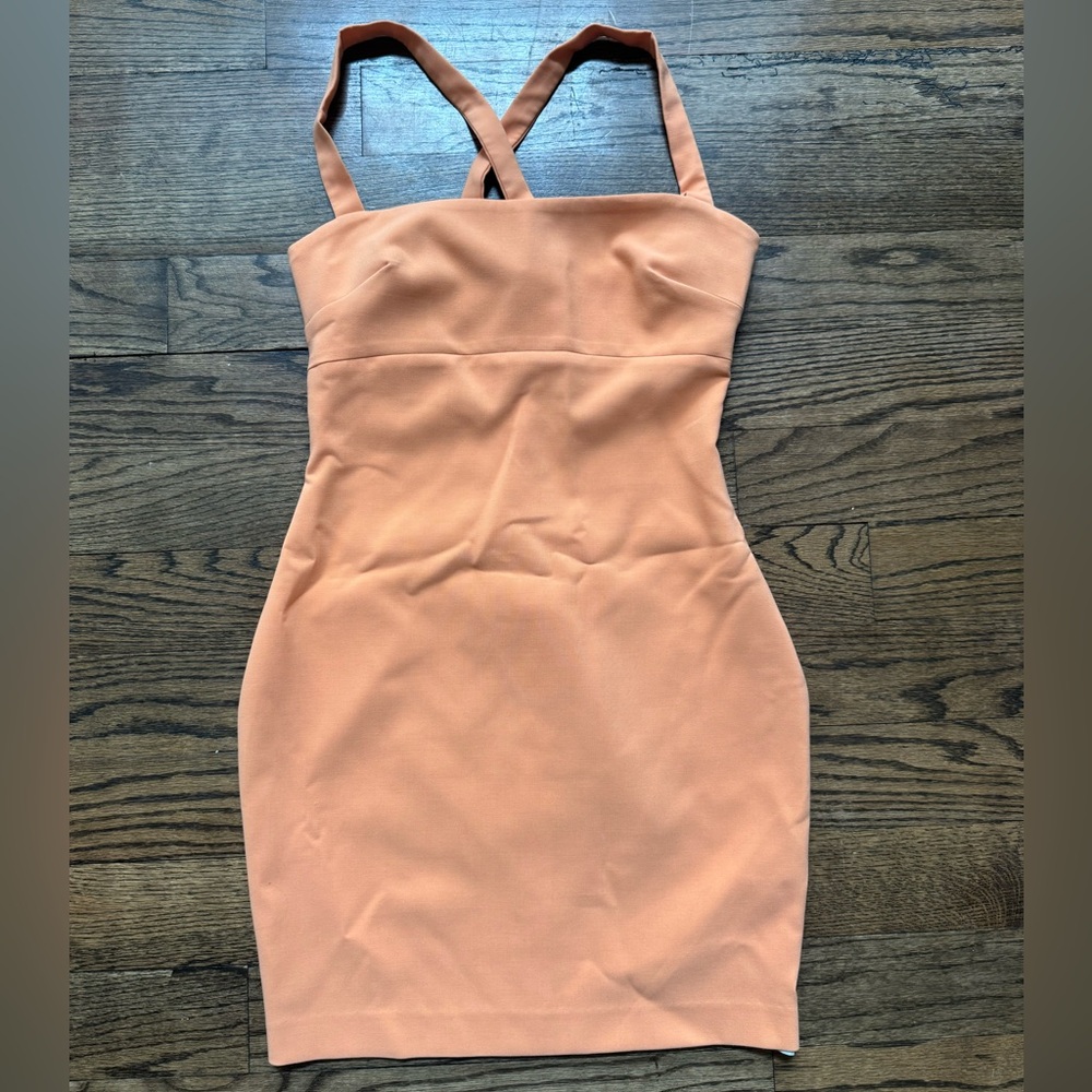 Likely Peach Bodycon Dress Size 6 Cross Back Sleeveless Cocktail Midi